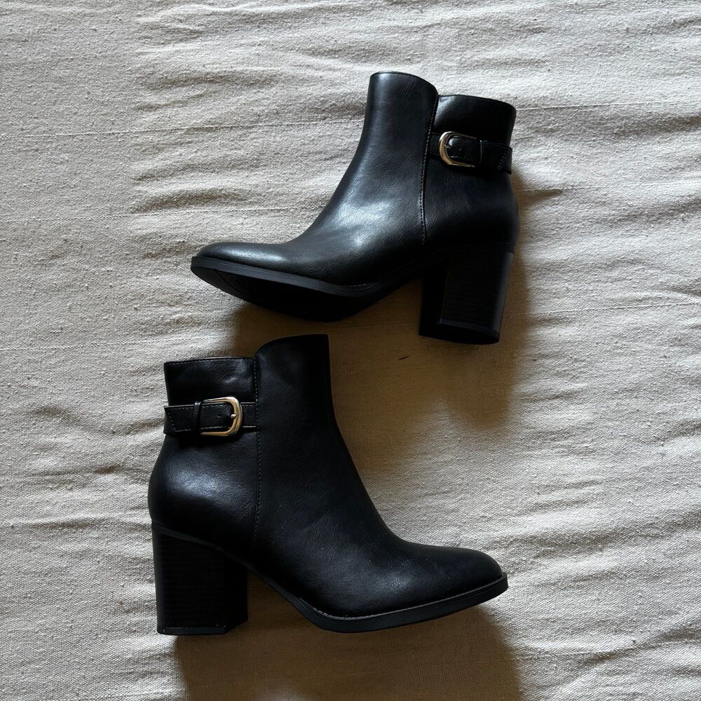 NWT Style and Co. Harlem Buckle Booties 8.5